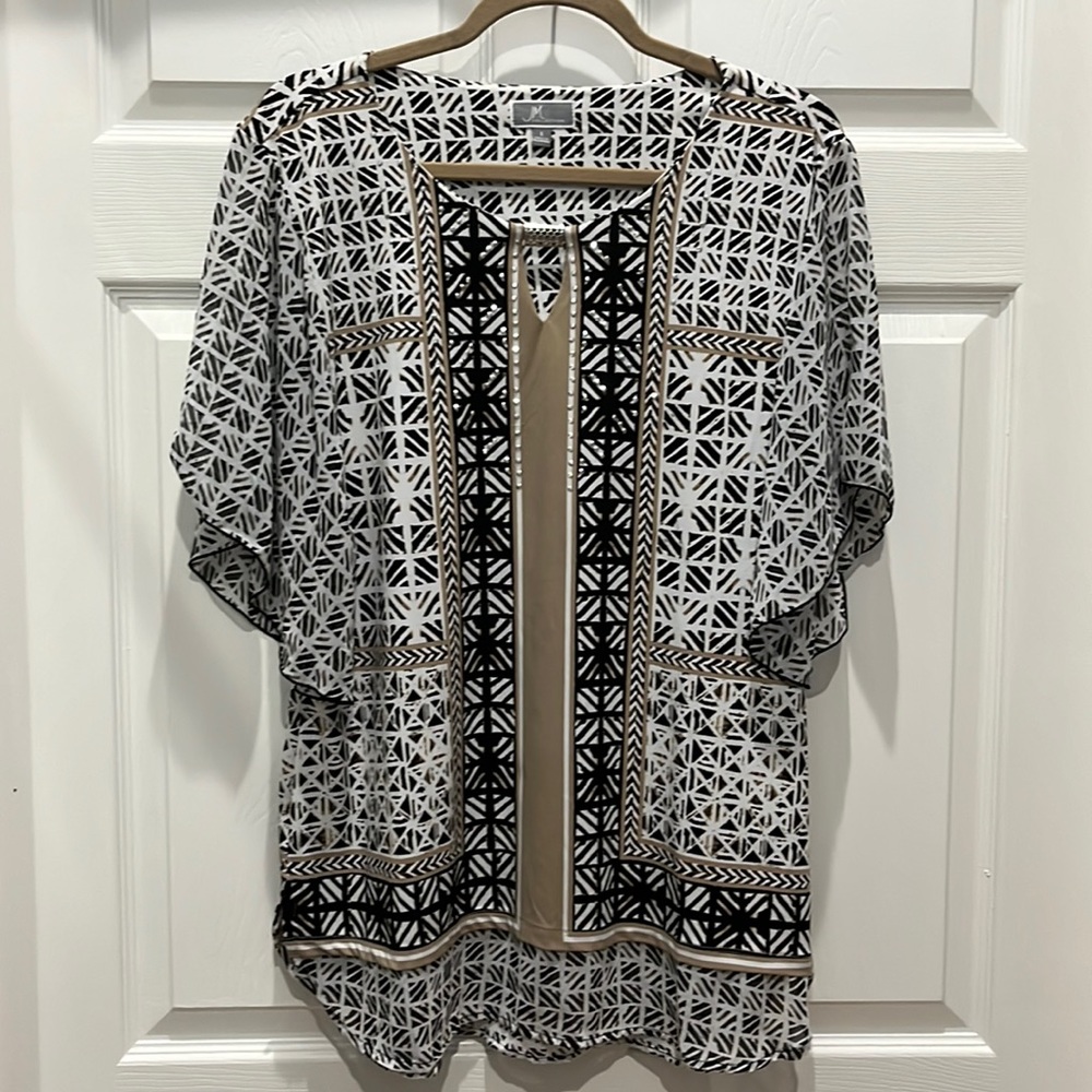 JM Collection Blouse with butterfly sleeves